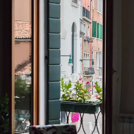 Casanova Ai Tolentini Gasthof 4*