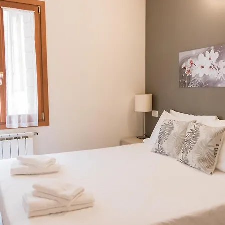 Gasthuis Casanova Ai Tolentini Venetië